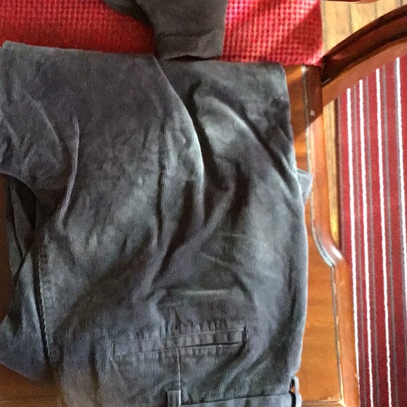 Lot of 2 Men’s Croft and barrow courduroy pants 38x32: gently used - Picture 2 of 5